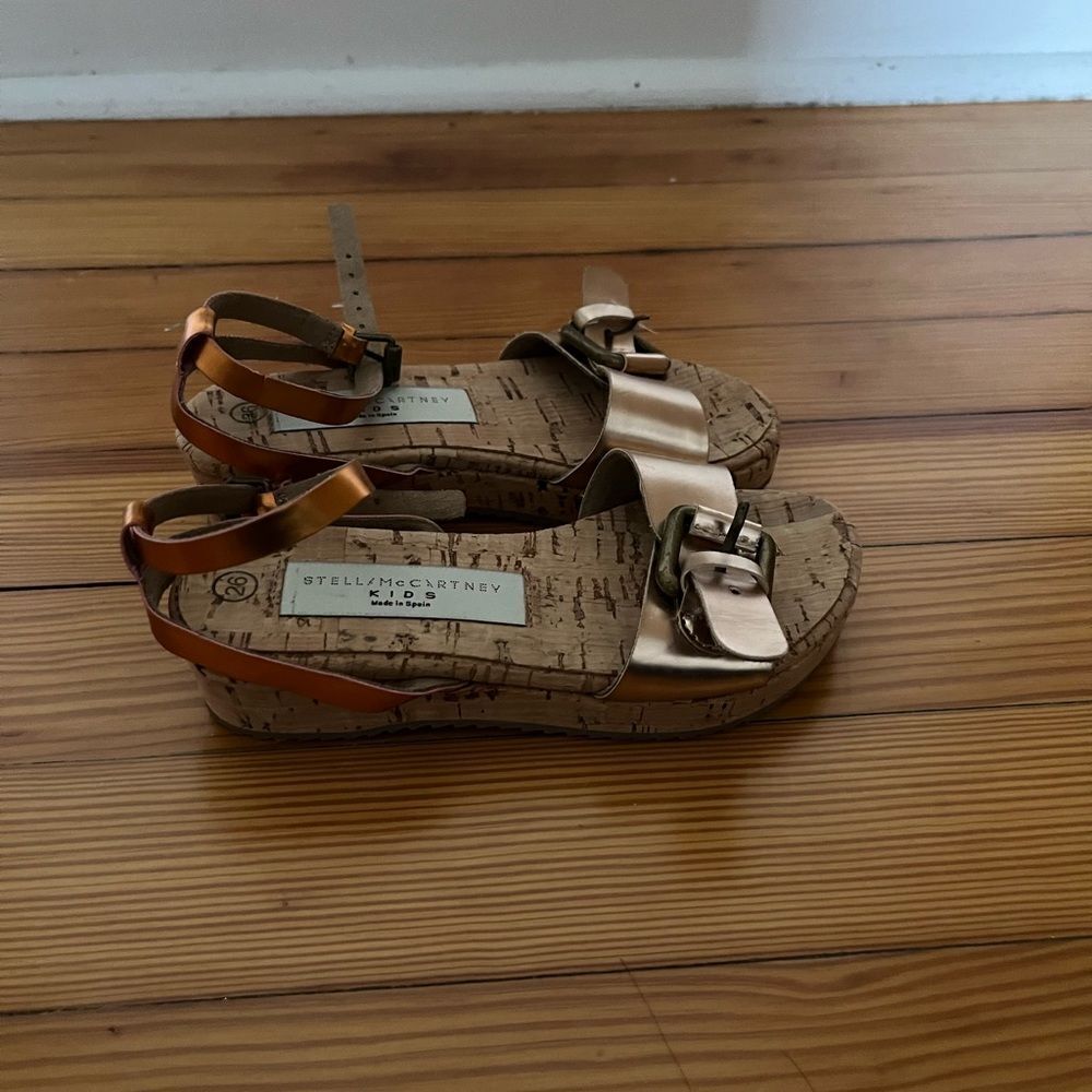 Stella McCartney girls sandals toddler size 26 (9.5 US) - Picture 3 of 6